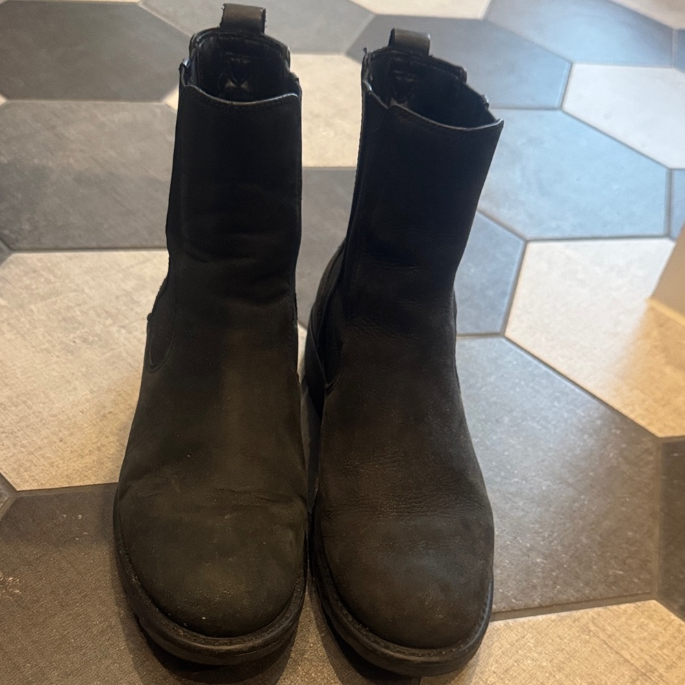 Black Leather Boot